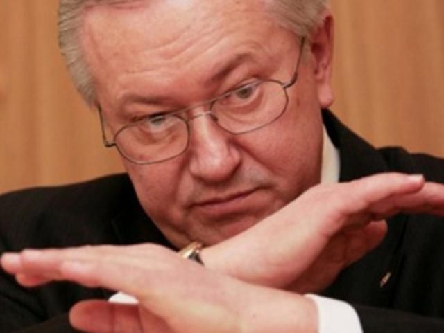 У "Батьківщині" хочуть перенести розгляд змін до Конституції У "Батьківщині" хочуть перенести розгляд змін до Конституції