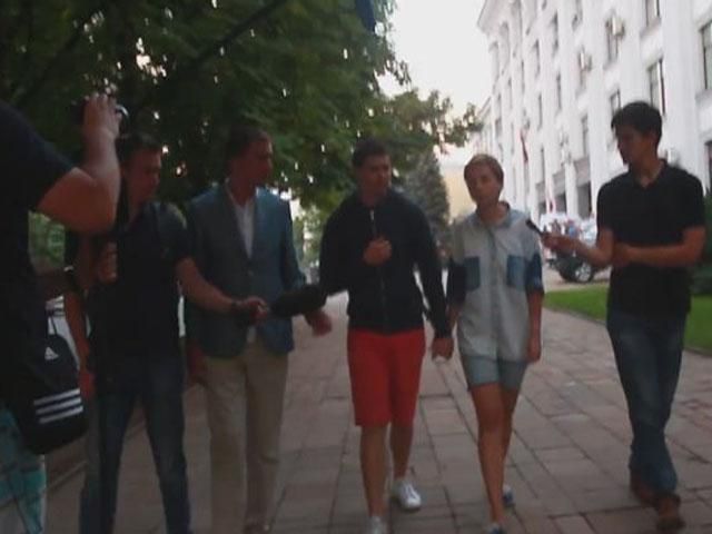 Журналисты "Громадського ТВ" отказались общаться с российскими СМИ (Видео)