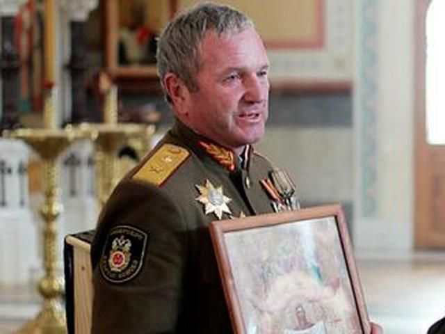 СБУ задержала атамана "курганских казаков" (Фото, Видео) СБУ задержала атамана "курганских казаков" (Фото, Видео)