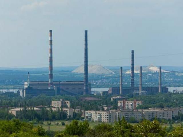 Славянская ТЭС "Донбассэнерго" серьезно повреждена в результате боевых действий