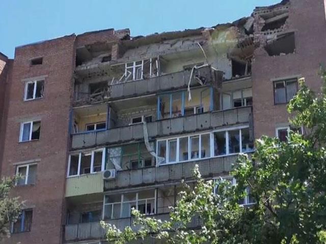 У Краматорську внаслідок артилерійського обстрілу зруйновано житлові будинки