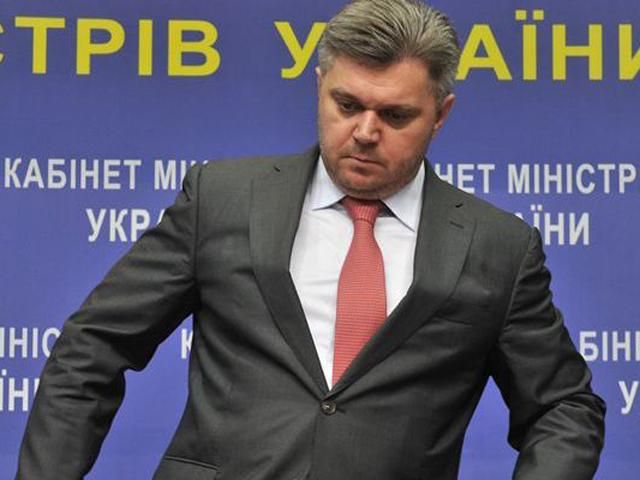 Екс-міністр, який перебуває у розшуку, отримав громадянство Ізраїлю, — ЗМІ