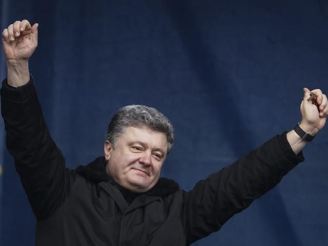 Порошенко доложили об успешном освобождении Николаевки от террористов
