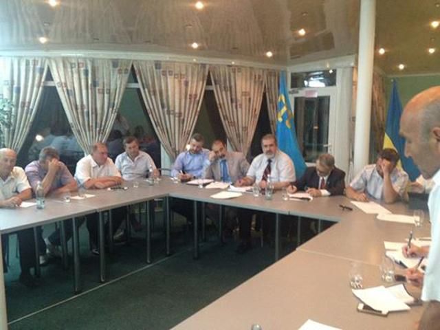 Триває виїзне засідання Меджлісу у Херсонській області (Фото)