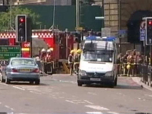 Сегодня исполняется 9 годовщина терактов в Лондоне Сегодня исполняется 9 годовщина терактов в Лондоне