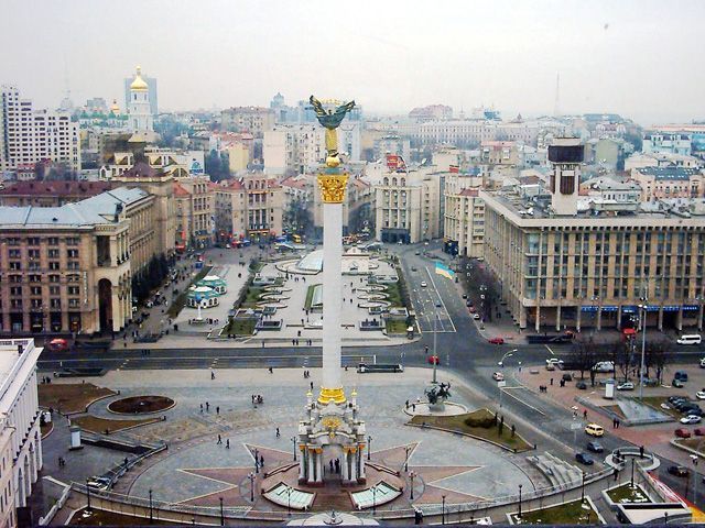 На Майдані розпочалося Шосте Громадське Віче (Фото) На Майдані розпочалося Шосте Громадське Віче (Фото)