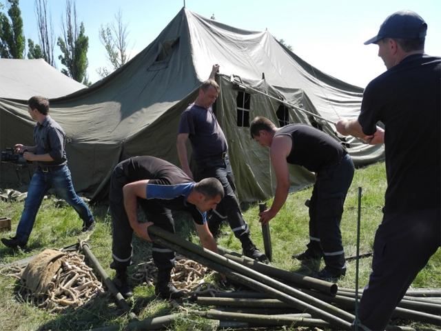 В Харьковской области обустроили палаточный городок для переселенцев из Донбасса