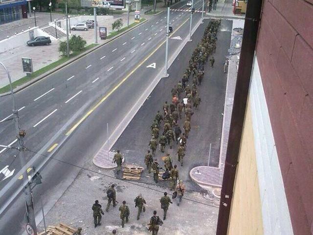 У Донецьку терористи вбили двох охоронців гуртожитку, — джерело