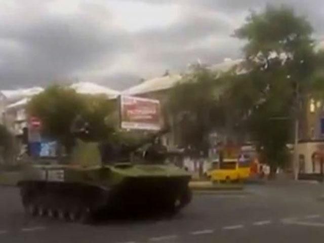 Террористы активизировались: продолжают обстрел жилых кварталов на Донбассе Террористы активизировались: продолжают обстрел жилых кварталов на Донбассе