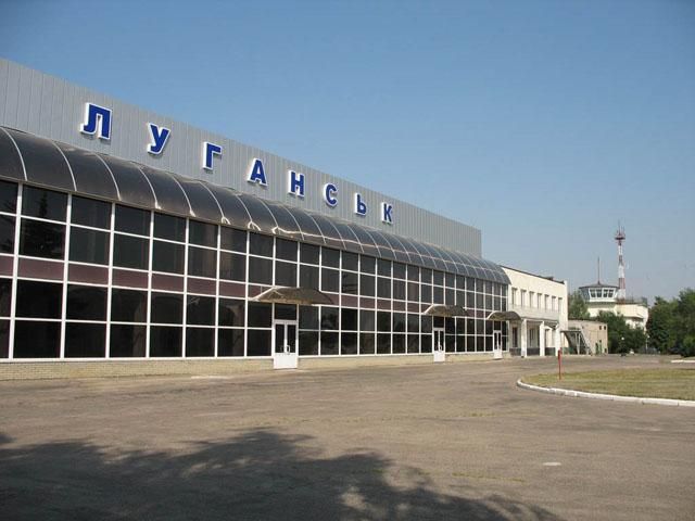 У луганському аеропорту — знову стрілянина У луганському аеропорту — знову стрілянина