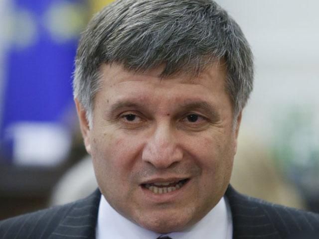 Славянск будут охранять усиленные наряды милиции, — Аваков Славянск будут охранять усиленные наряды милиции, — Аваков