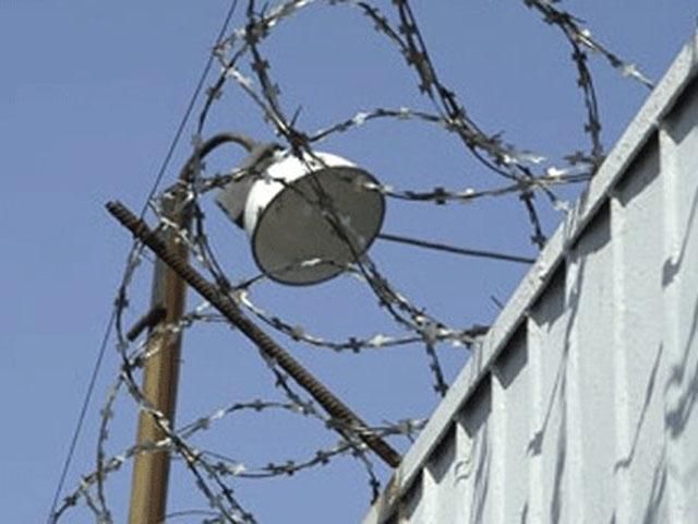 Боевики помогли сбежать 8 заключенным в Луганской области Боевики помогли сбежать 8 заключенным в Луганской области