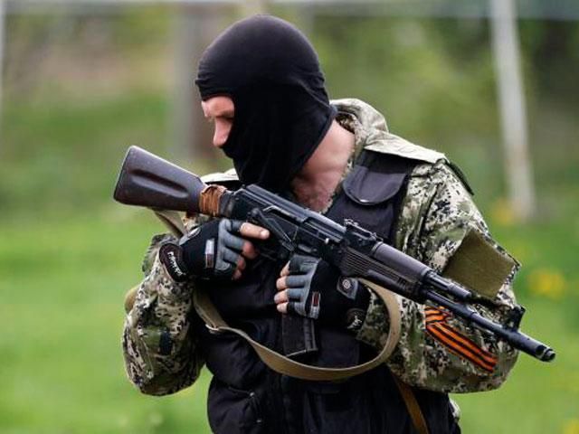 За добу терористи 10 разів обстріляли сили АТО (Карта) За добу терористи 10 разів обстріляли сили АТО (Карта)