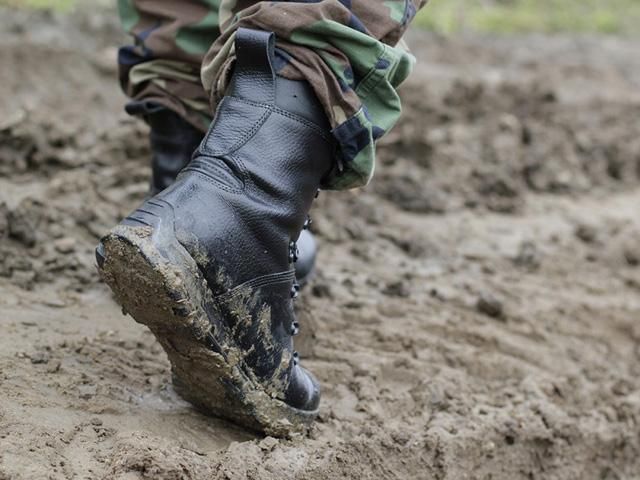 В Львовской области за закупку некачественной обуви против должностных лиц открыли производство