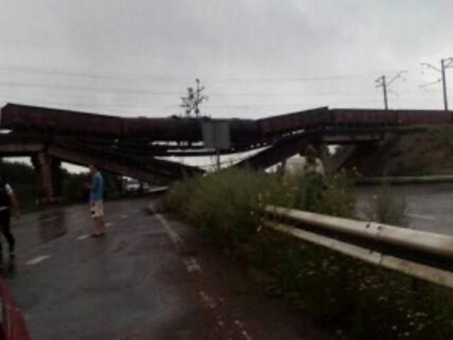 В Донецкой области взорвали очередной железнодорожный мост (Фото)
