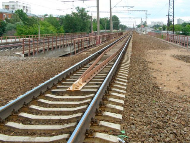 Відновлення електропостачання на залізниці обійдеться у 180 млн грн