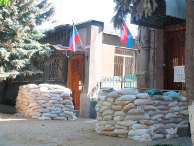 Боевики поставили новые блокпосты возле освобожденного Артемовска, — Бригинец Боевики поставили новые блокпосты возле освобожденного Артемовска, — Бригинец