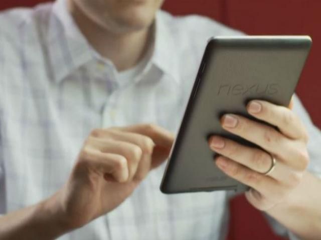 Компанія HTC випустить новий планшет, Apple представить "розумний" годинник восени Компанія HTC випустить новий планшет, Apple представить "розумний" годинник восени