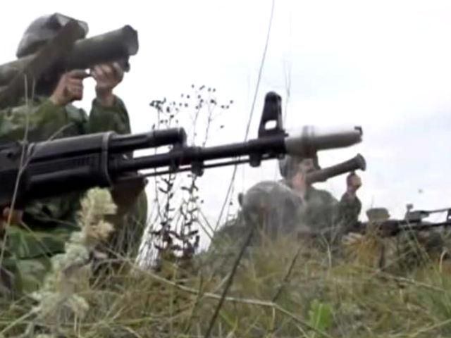 Військова міць Путіна: щороку сотні російських солдатів накладають на себе руки Військова міць Путіна: щороку сотні російських солдатів накладають на себе руки