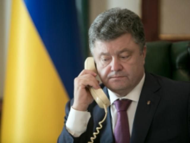 Порошенко поспілкувався з Олландом і Меркель 