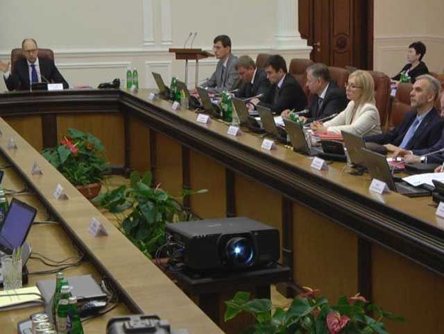 В Славянске и Краматорске восстанавливают социальные выплаты В Славянске и Краматорске восстанавливают социальные выплаты