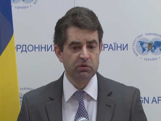 МИД Украины требует от РФ информацию о вывозе Савченко в Россию