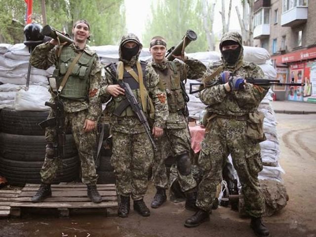На Донбассе террористы воюют между собой, есть погибшие, — штаб АТЦ