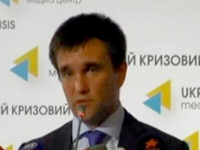 Шукаємо для Савченко російського адвоката відповідного рівня, — МЗС