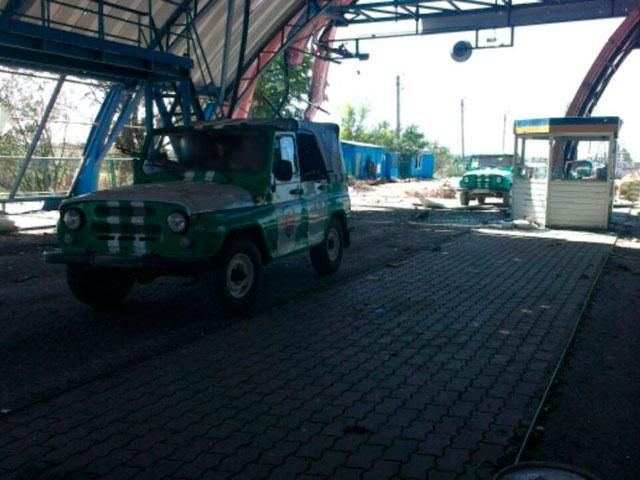 Терористи обстрілюють одразу три українські пункти пропуску, — РНБО Терористи обстрілюють одразу три українські пункти пропуску, — РНБО