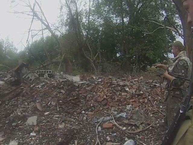 Мінометна міна влучила у склад боєприпасів терористів (Відео) Мінометна міна влучила у склад боєприпасів терористів (Відео)