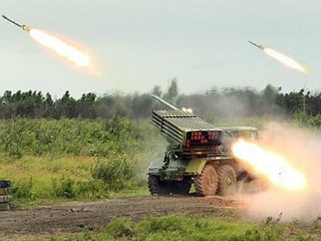 Силы АТО в районе Зеленополья обстреляли со стороны границы с РФ, — СНБО