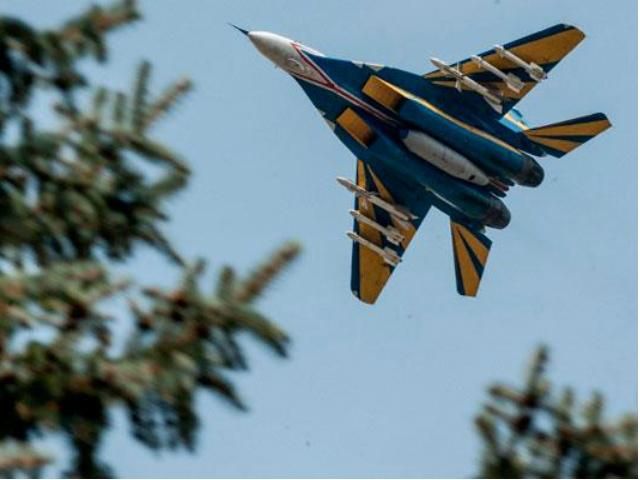 Українська авіація нанесла удар по базі терористів 