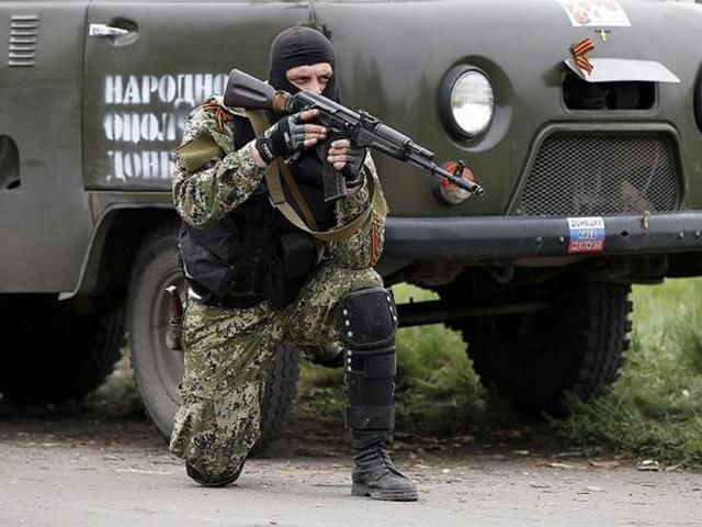 В Донецкой области террористы обстреляли группу украинской авиаразведки, — журналист