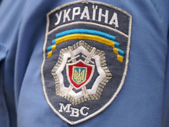В Донецкой области обстреляли квартиру начальника райотдела милиции