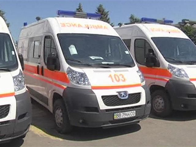 В Луганскую область прибыло 15 новых карет экстренной помощи