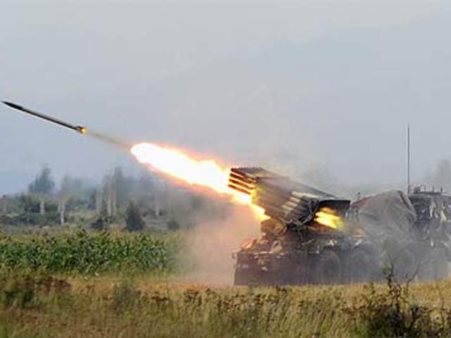 Боевики из "Града" обстреливают шахту под Донецком, — Селезнев Боевики из "Града" обстреливают шахту под Донецком, — Селезнев