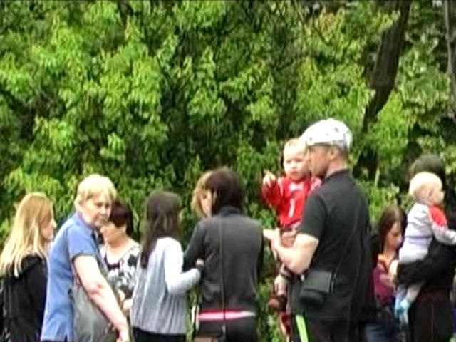 Кількість біженців зі Сходу та Криму майже 40 тисяч, — офіційні дані Кількість біженців зі Сходу та Криму майже 40 тисяч, — офіційні дані