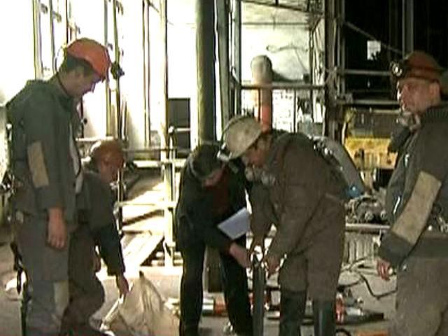 На Луганщині у шахті трапився обвал породи: один гірник загинув На Луганщині у шахті трапився обвал породи: один гірник загинув