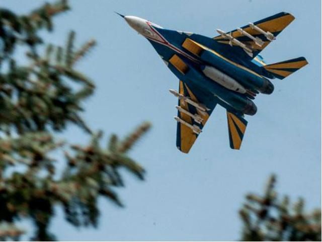 Украинская авиация уничтожила более 14 единиц техники и террористов, — Минобороны Украинская авиация уничтожила более 14 единиц техники и террористов, — Минобороны