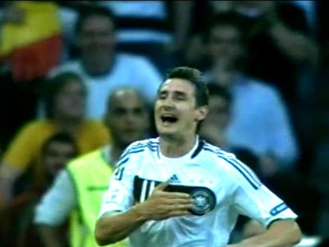 Рекорд Клозе. Німець побив рекорд ЧС на своєму останньому Мундіалі Рекорд Клозе. Німець побив рекорд ЧС на своєму останньому Мундіалі