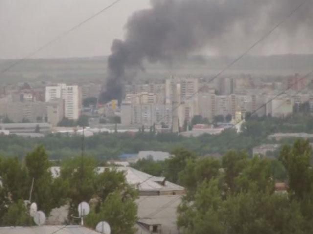 По житлових кварталах Луганська провели обстріл (Відео)