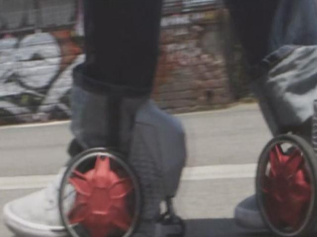 США представили електричні ролики ACTON R RocketSkates США представили електричні ролики ACTON R RocketSkates