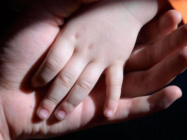 Бойовики не випускають з Донбасу 600 дітей-сиріт, — Геращенко Бойовики не випускають з Донбасу 600 дітей-сиріт, — Геращенко