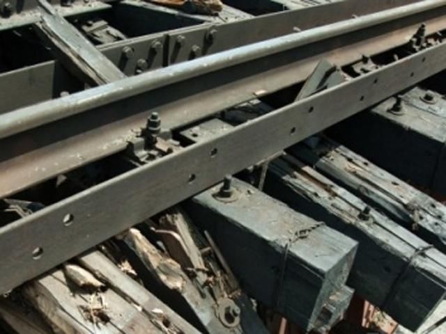 На Донецькій залізниці знову пошкоджено колію