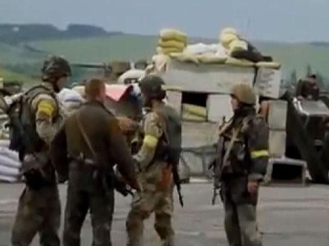 За минувшую ночь террористы атаковали силы АТО 14 раз, найдены свалки трупов боевиков