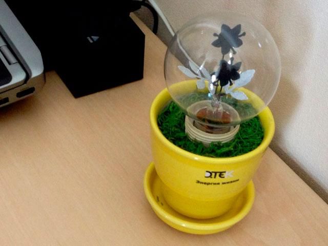 Фирма Ахметова закрыла офисы в Донецке Фирма Ахметова закрыла офисы в Донецке