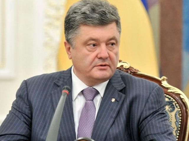 Порошенко не подписал закон о помощи беженцам из Крыма и востока Украины