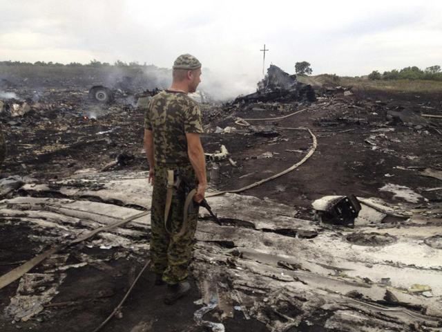 На місці падіння малайзійського авілайнера працюють медики, — Донецька ОДА