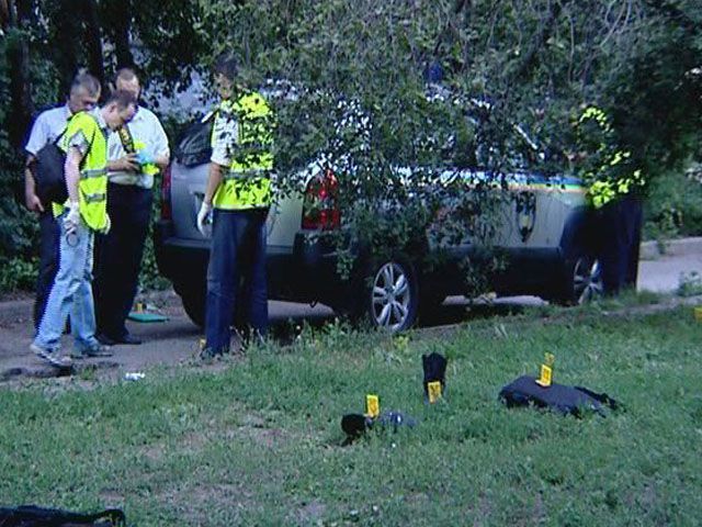 В Харькове расстреляли трех инкассаторов В Харькове расстреляли трех инкассаторов