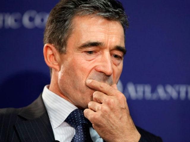 Генсек НАТО: відповідальні за катастрофу літака мають бути негайно покарані Генсек НАТО: відповідальні за катастрофу літака мають бути негайно покарані